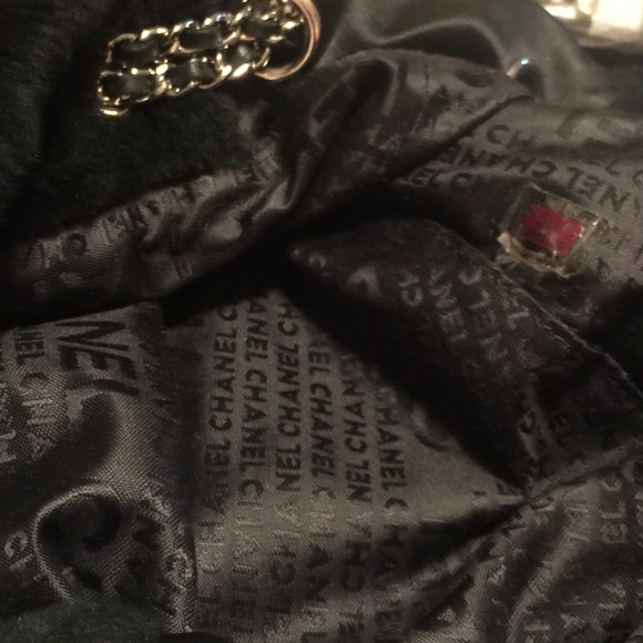 NWOT Vintage Chanel Drawstring Bag - Picture 5 of 8